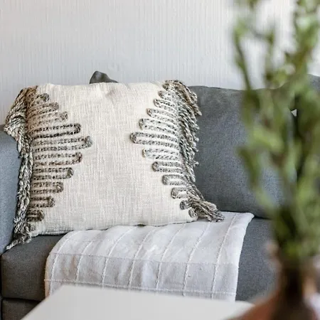 Huswell - Enjoyable With Sea View Appartement